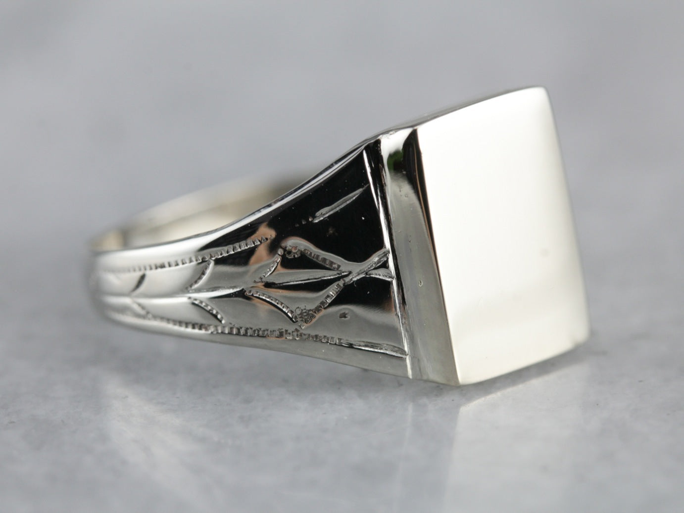 Unisex Mix Metal Signet Ring