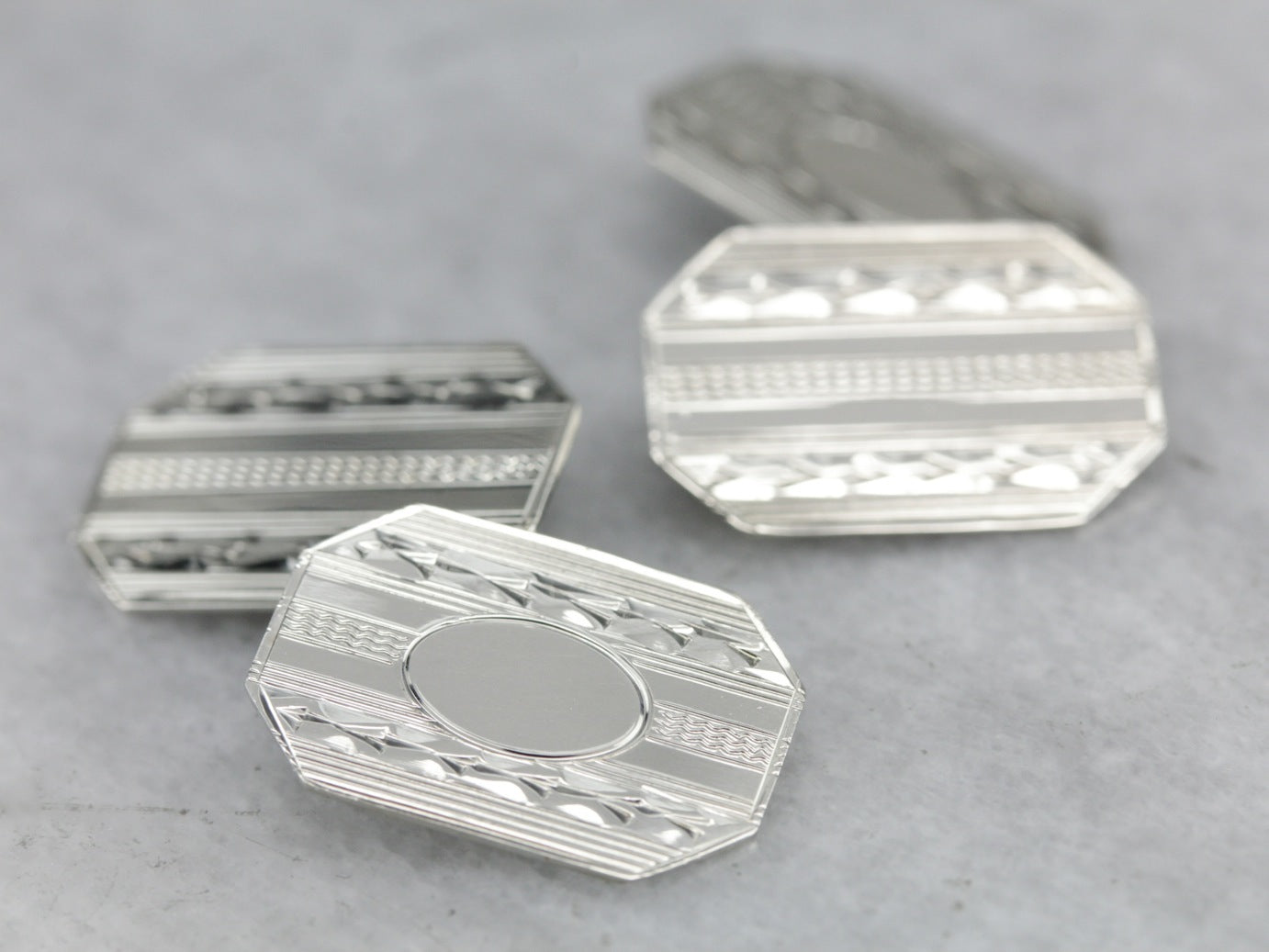 Gemelos de oro Art Déco grabados