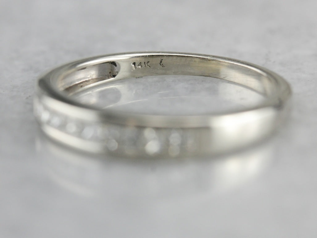 Alianza de boda de diamantes