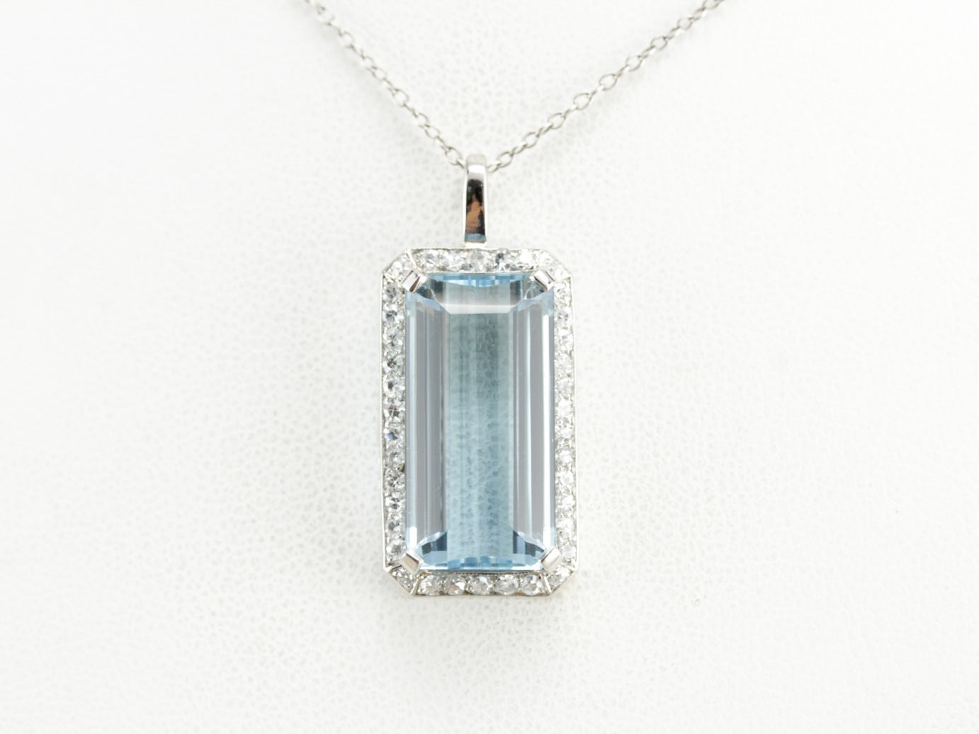 Platinum Aquamarine Cocktail Pendant