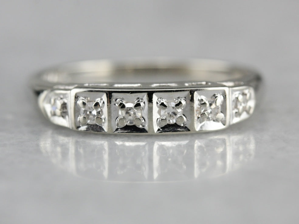 Banda de diamantes de la era retro