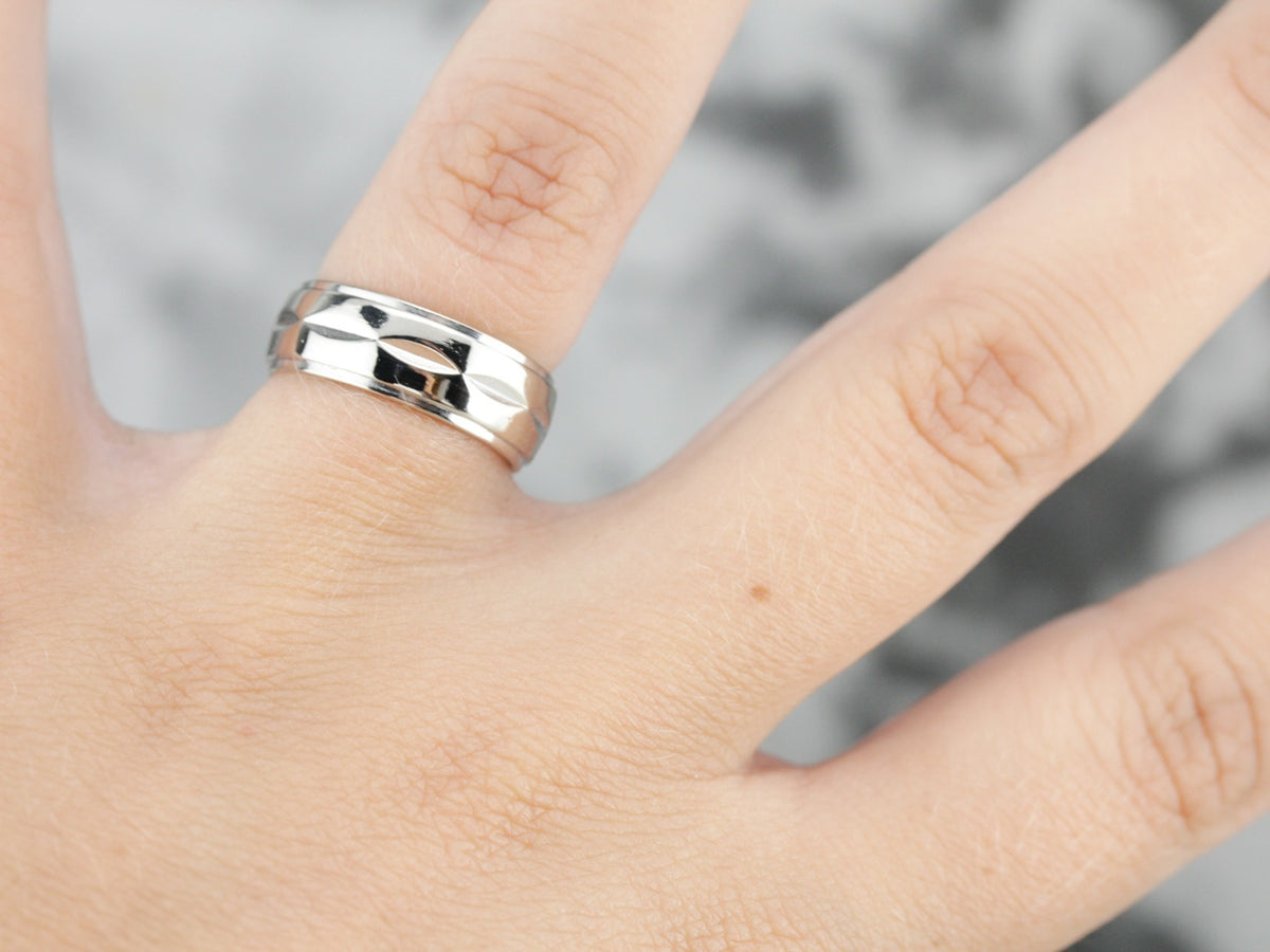 White Gold Patterned Wedding Band