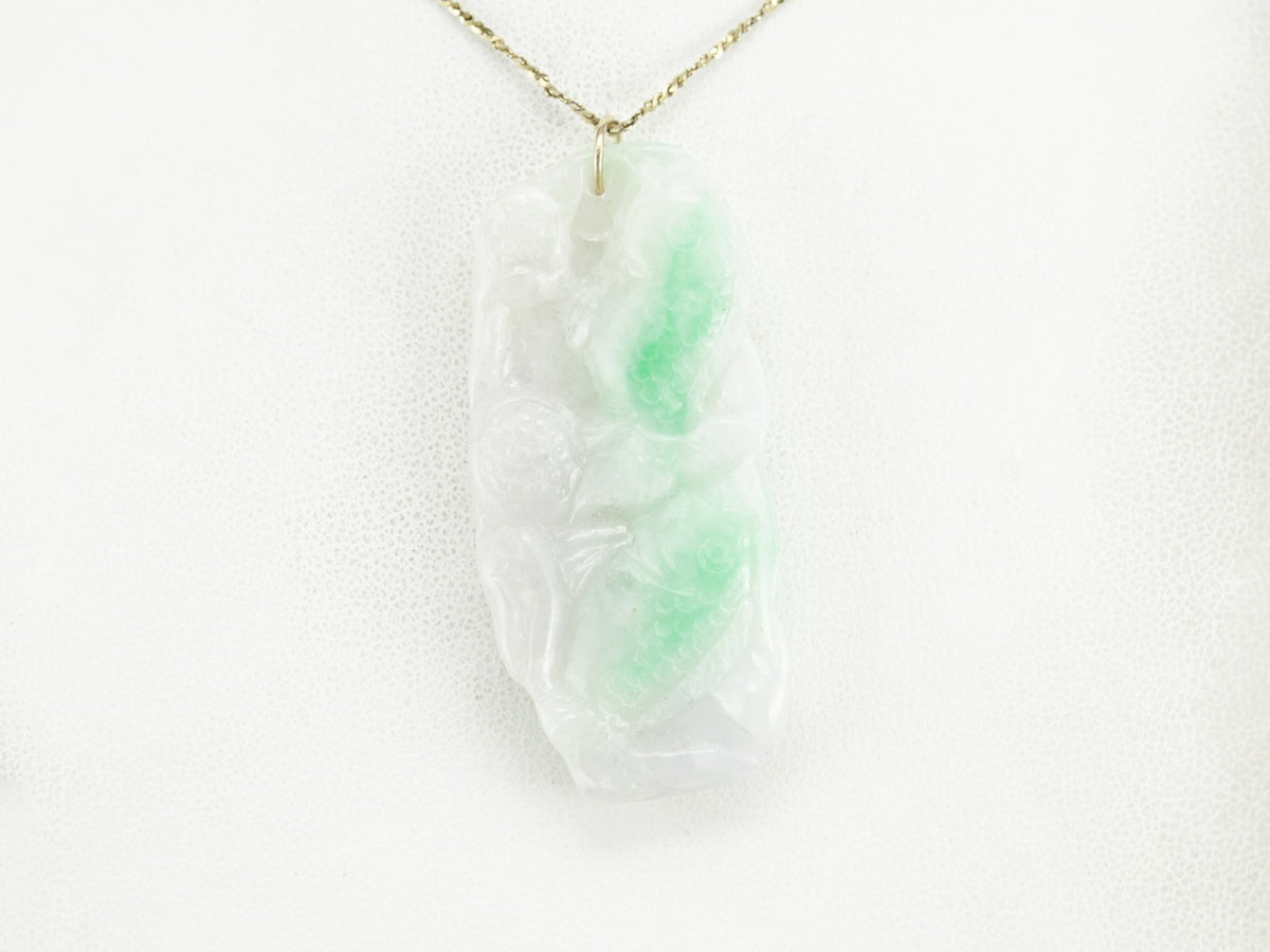 Colgante de jade tallado con pez Koi vintage