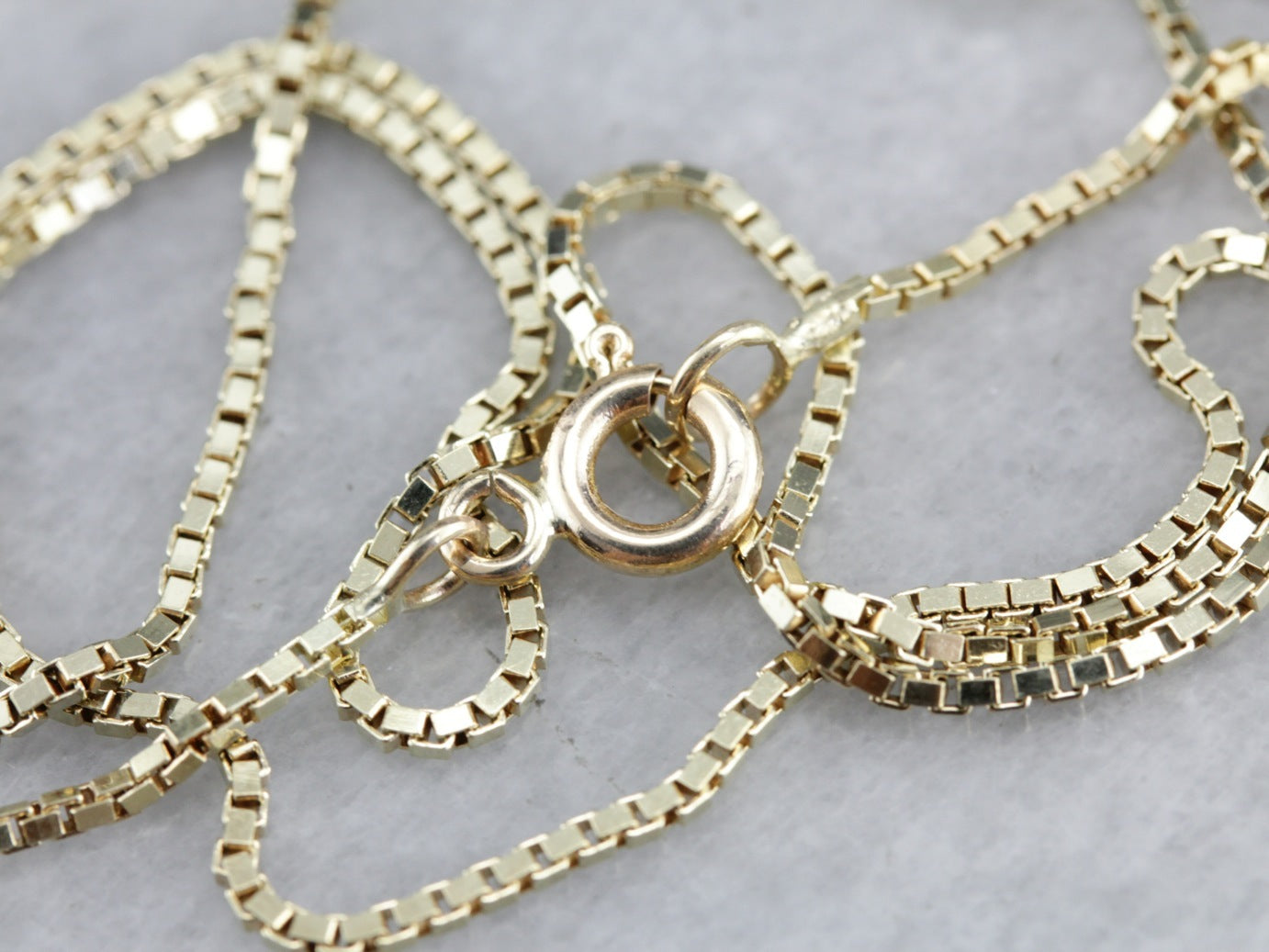 Vintage Box Chain in Yellow Gold