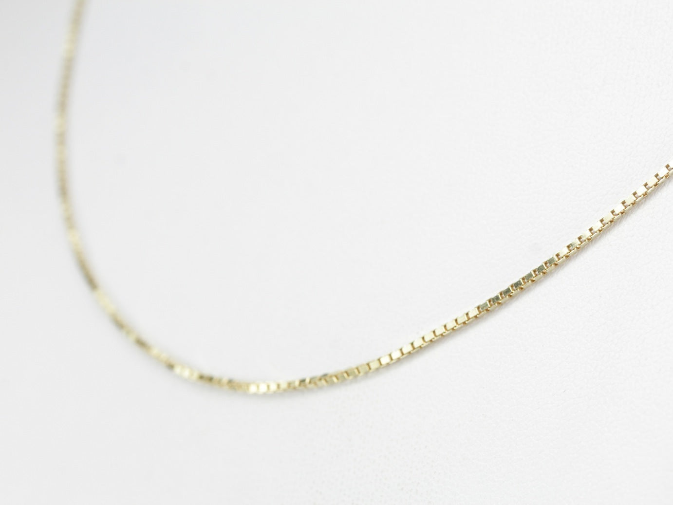 Vintage Box Chain in Yellow Gold