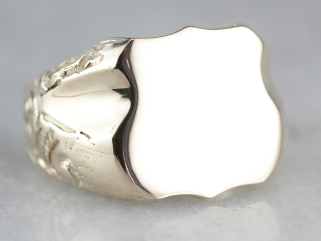 Anillo de sello vintage de oro amarillo