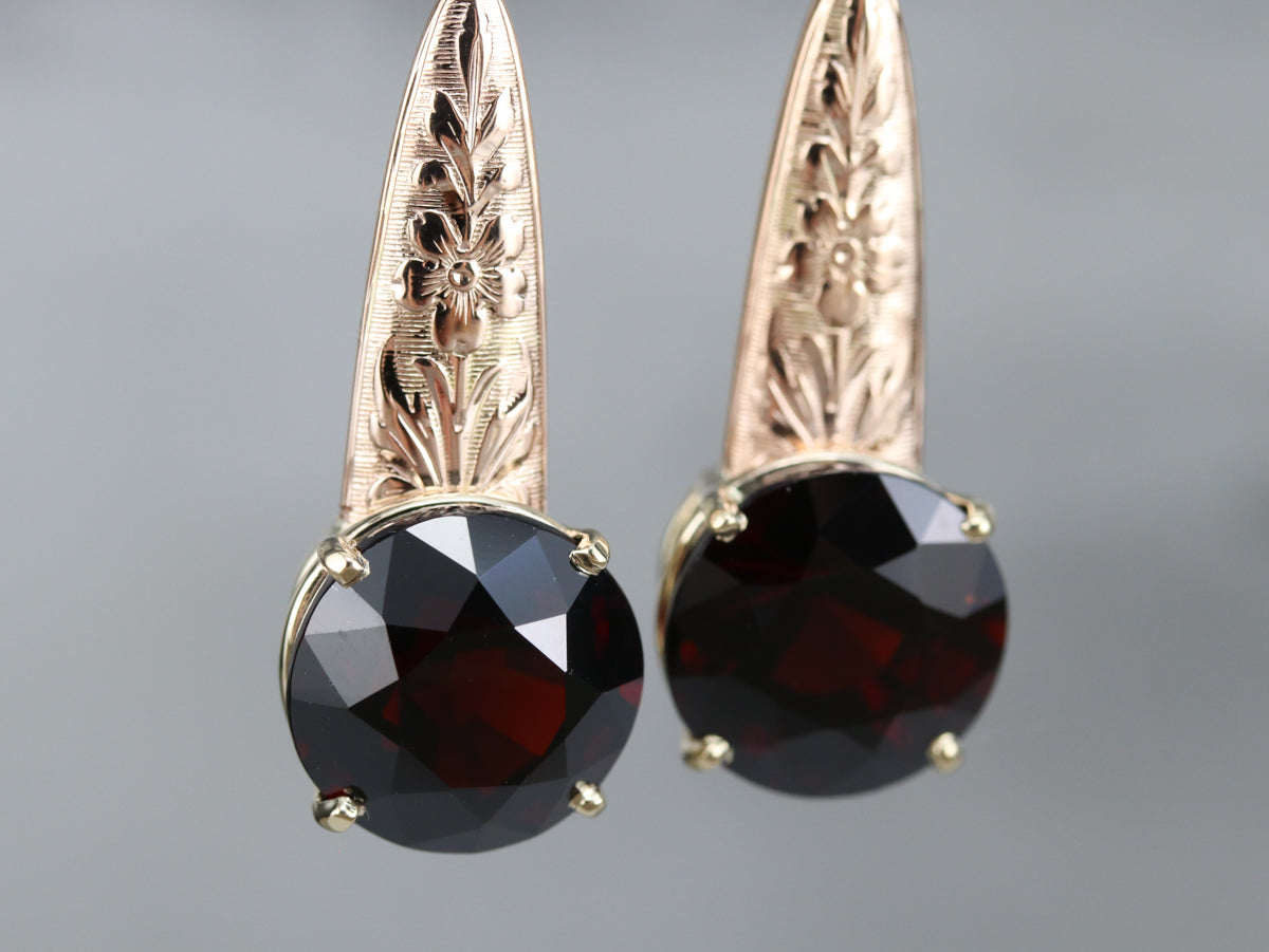 Pendientes colgantes florales de granate