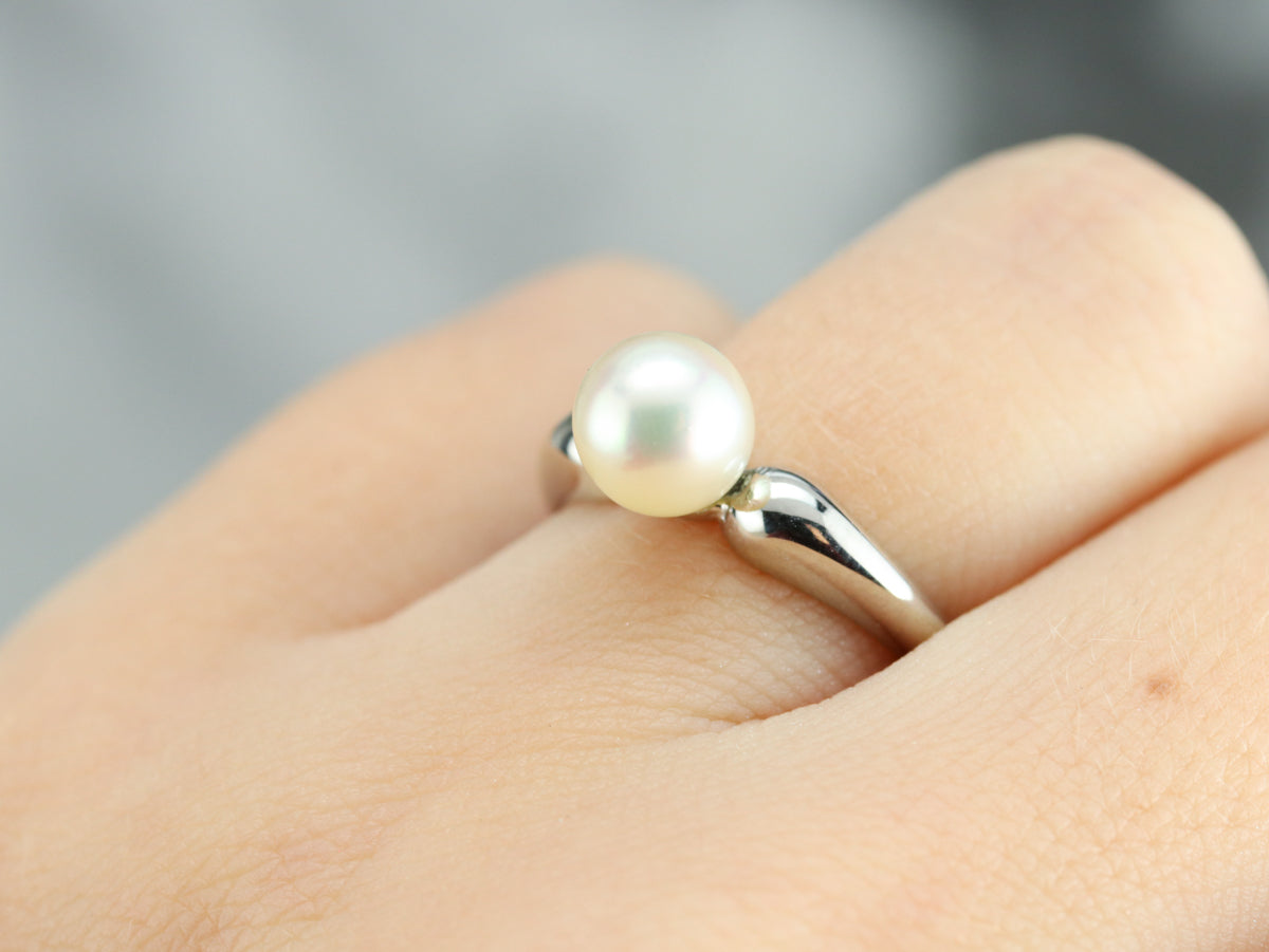 Vintage Pearl Solitaire Ring