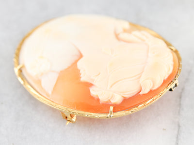 Antique Cameo Brooch in Yellow Gold