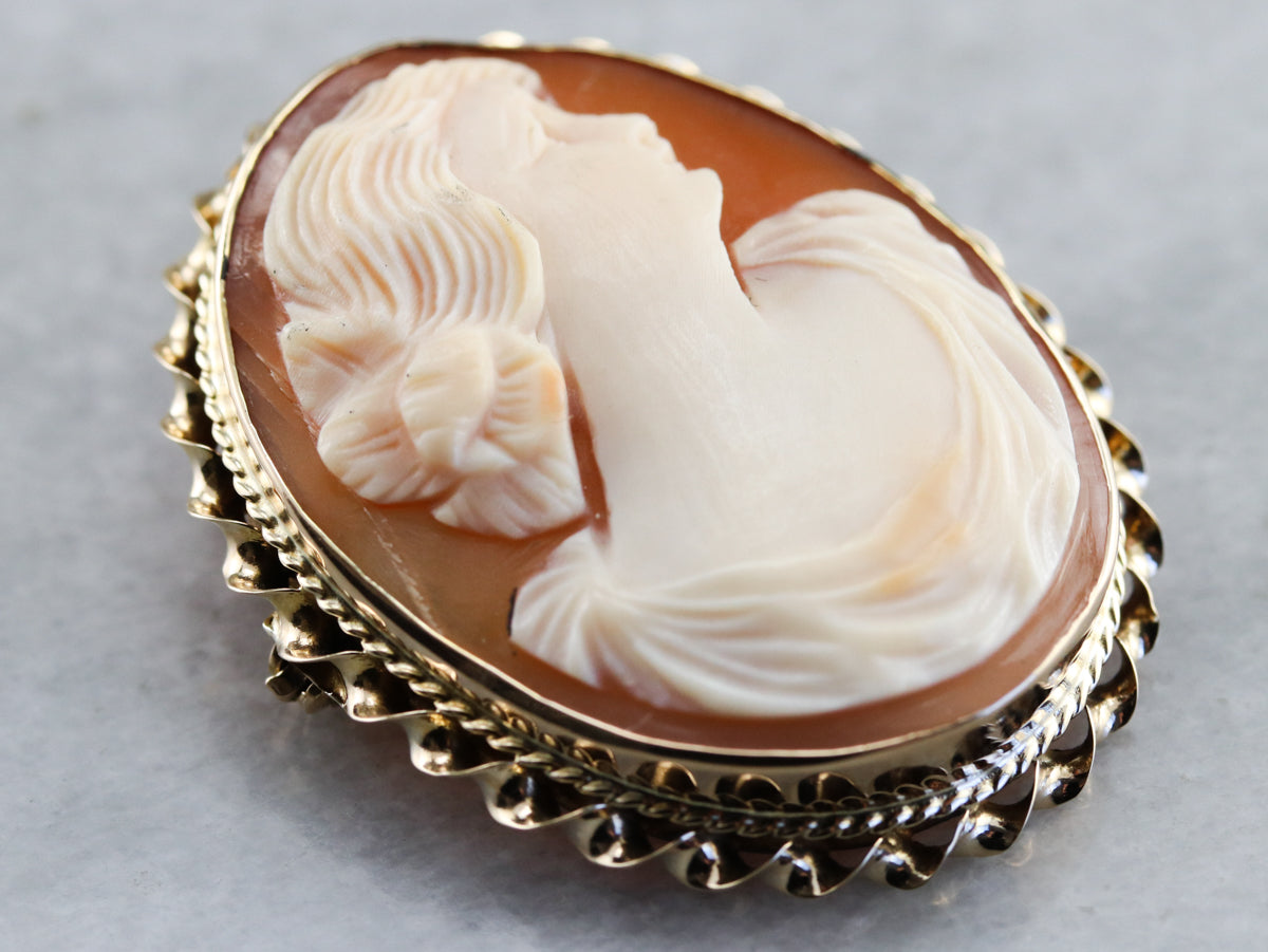 Mid Century Cameo Brooch or Pendant