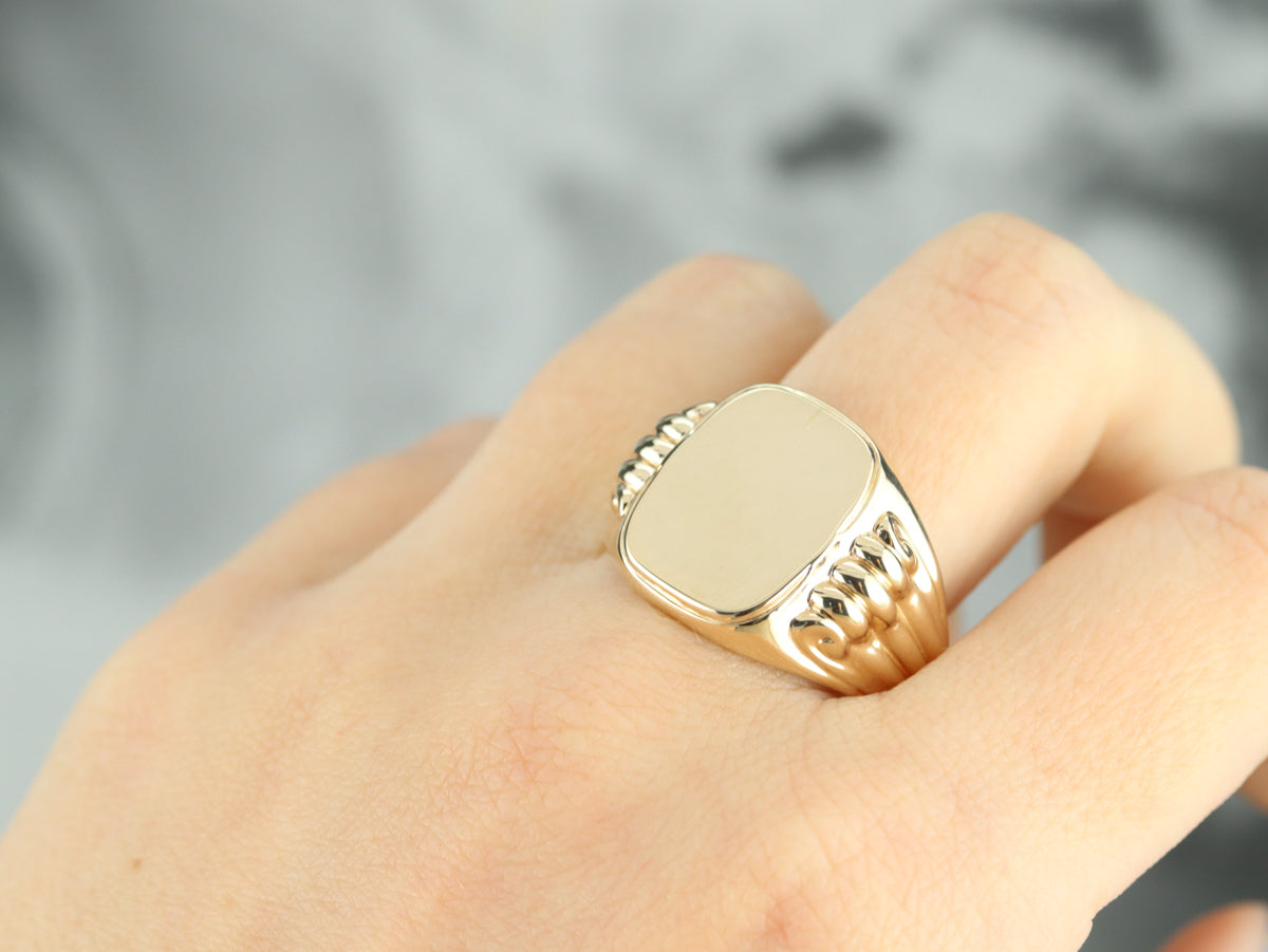 Men's Retro Era Signet Ring