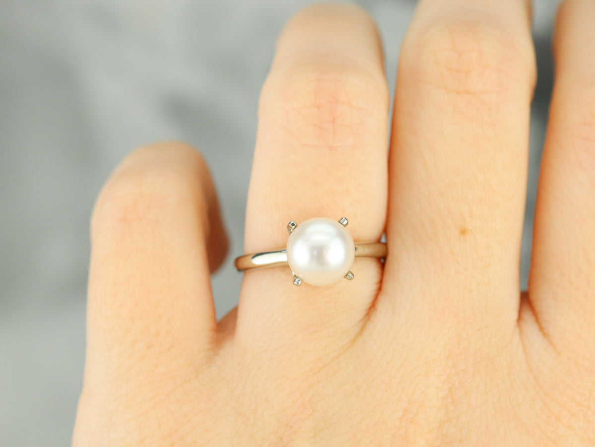 White Gold White Pearl Solitaire Ring