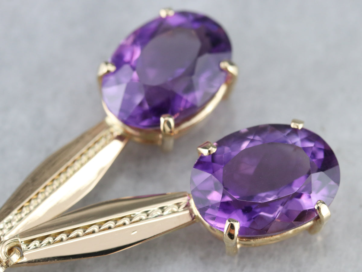 Pendientes colgantes de amatista en oro amarillo