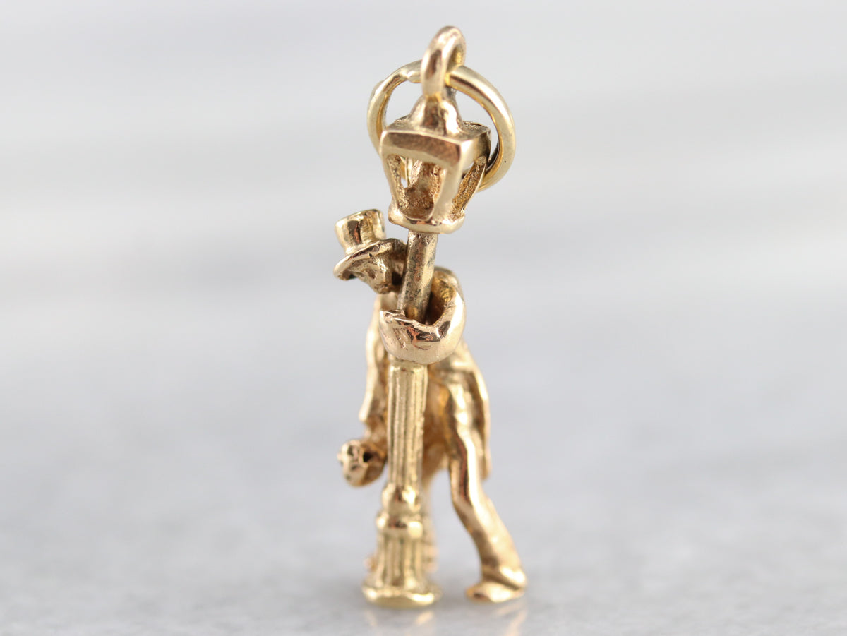 Vintage Drunk Groom on Lamp Post Charm