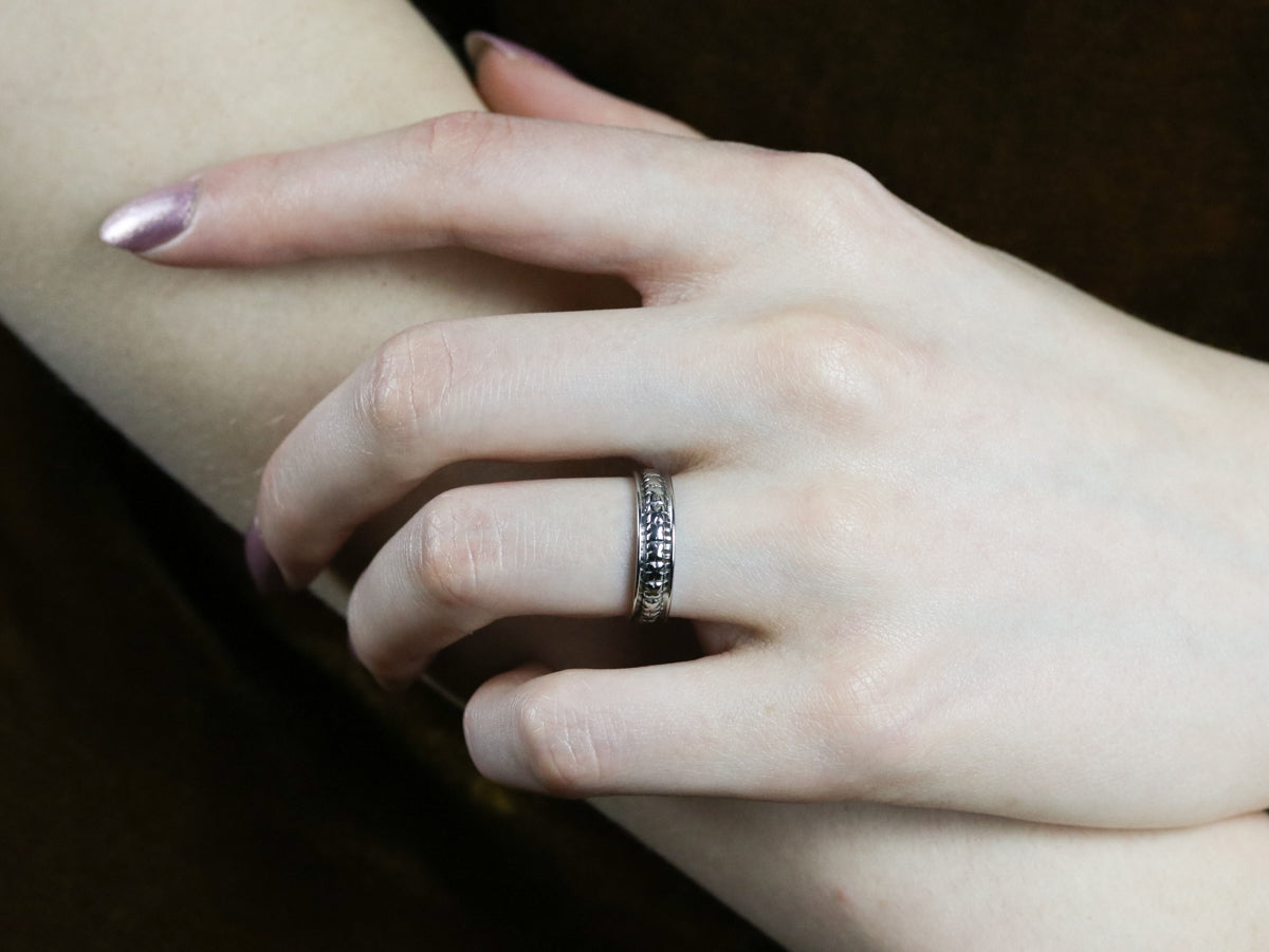 Vintage Forget Me Not Pattern Band