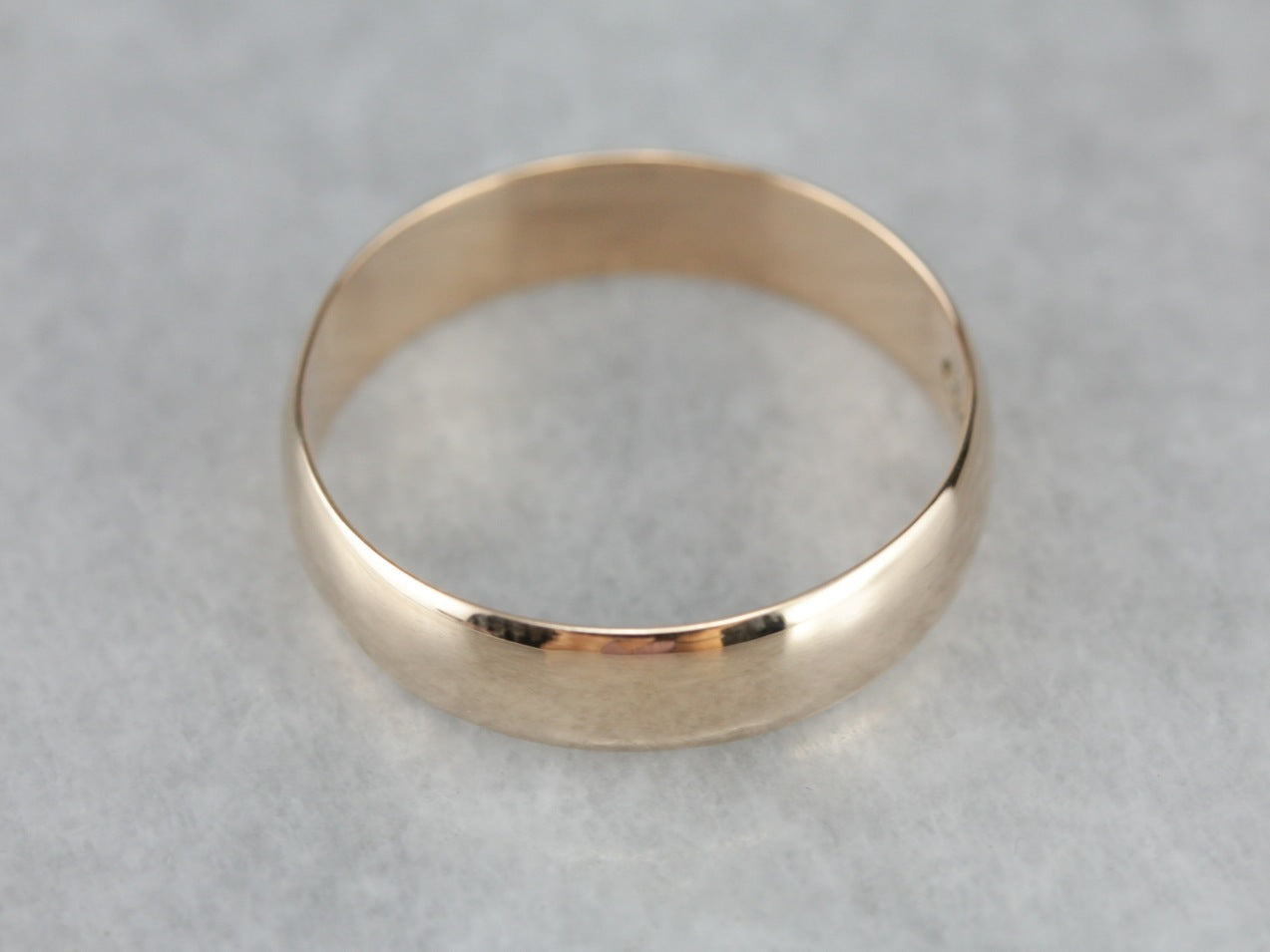 Antique Rose Gold Plain Wedding Band