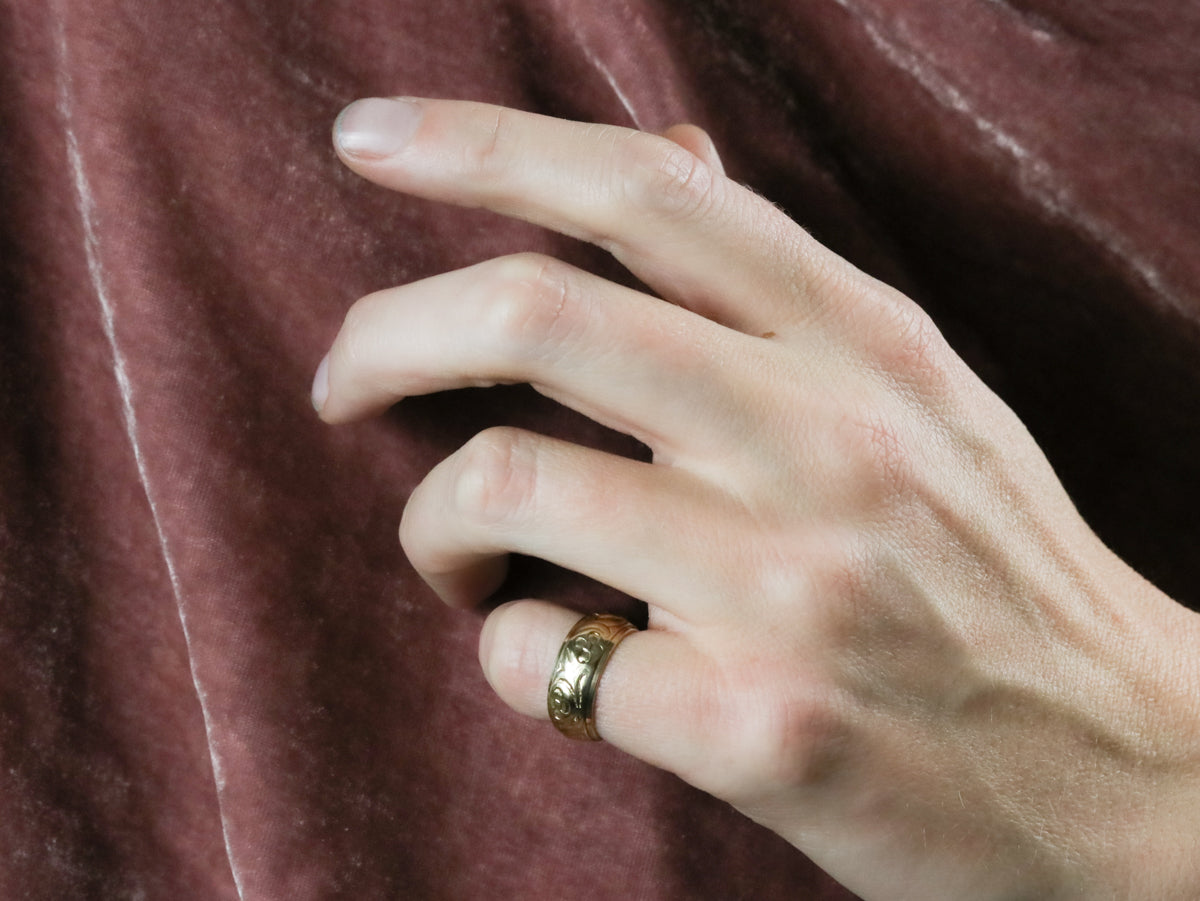 Mid Century Daisy Flower Band