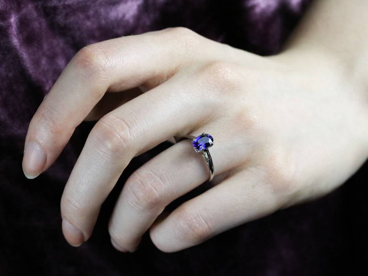 Classic Oval Sapphire Engagement Ring