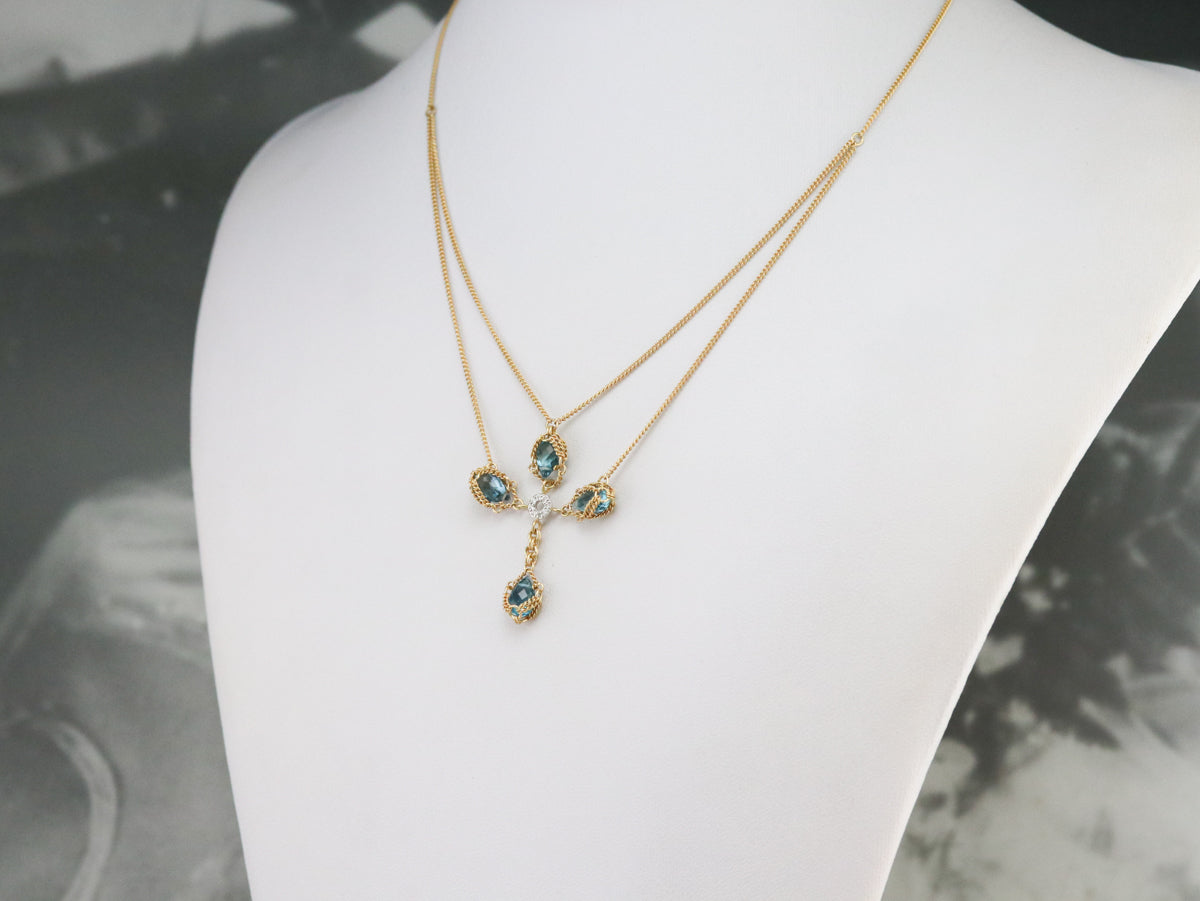 Collar Cruz Oro Topacio Azul y Diamantes