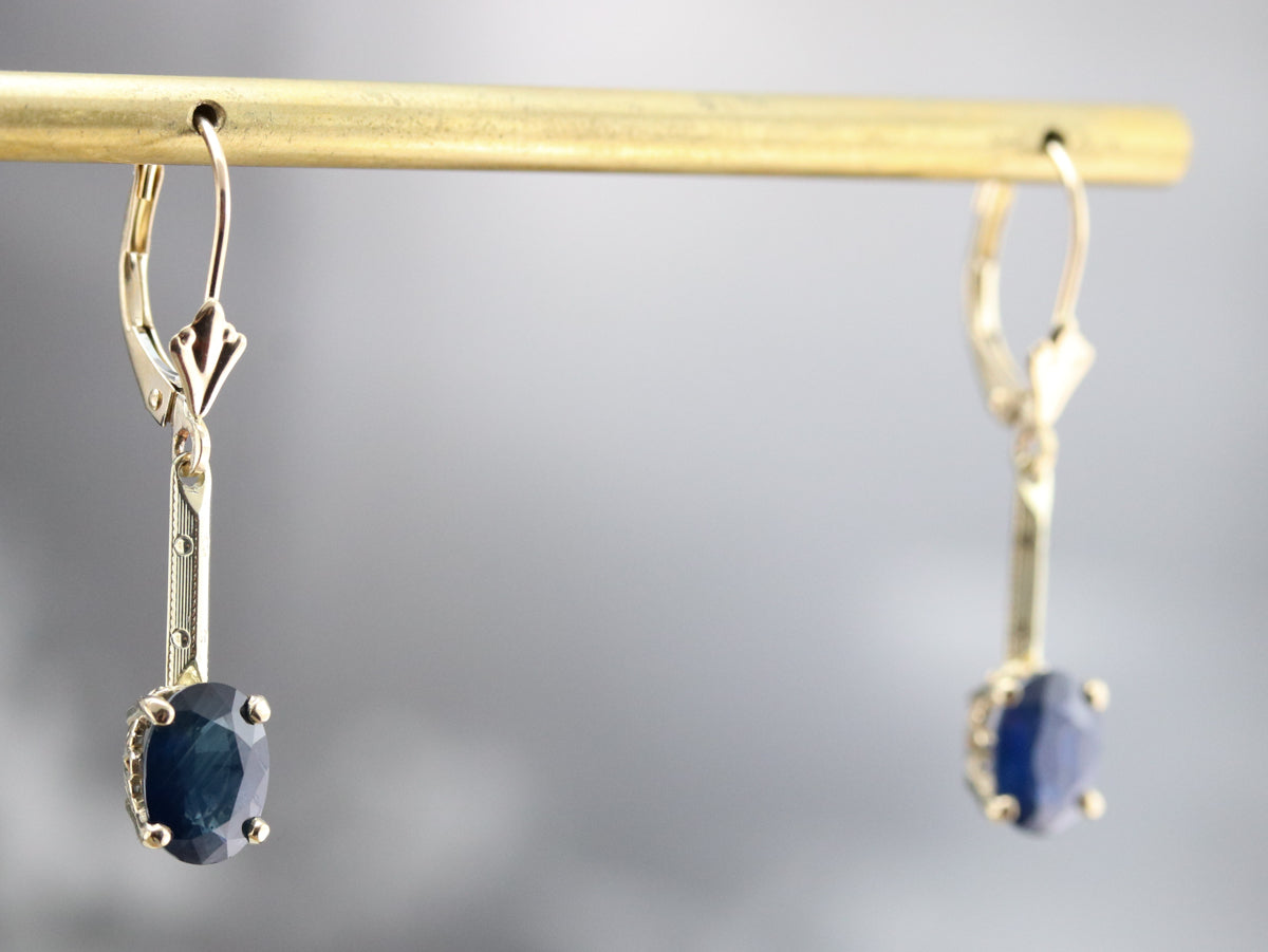 Pendientes colgantes de zafiro y oro