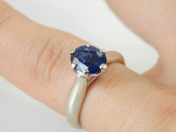 Ceylon Sapphire Solitaire White Gold Engagement Ring