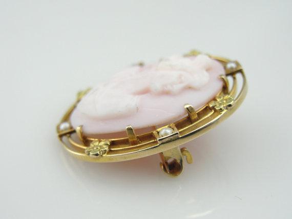 Yellow Gold and Pink Shell Cameo Pin with Seed Pearls