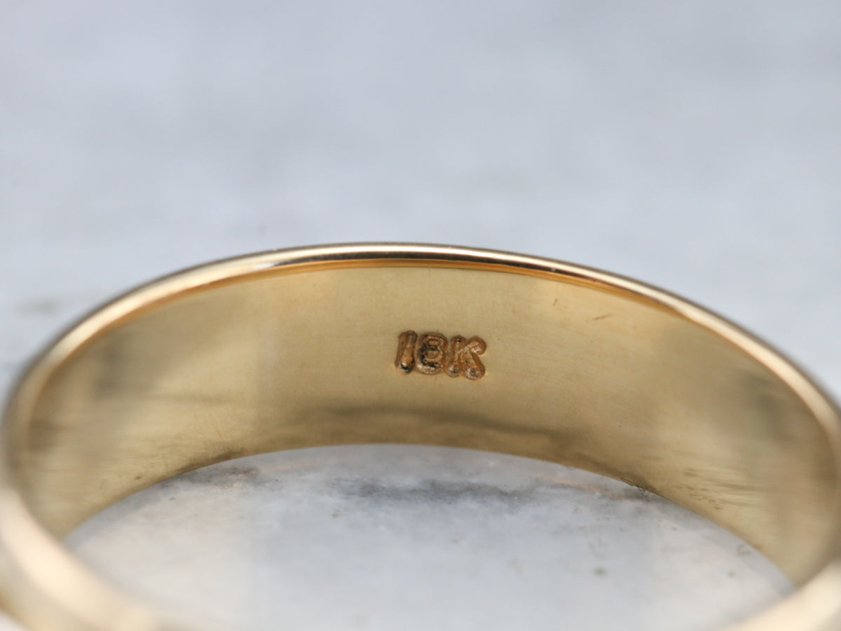 18K Gold Squiggle Pattern Band