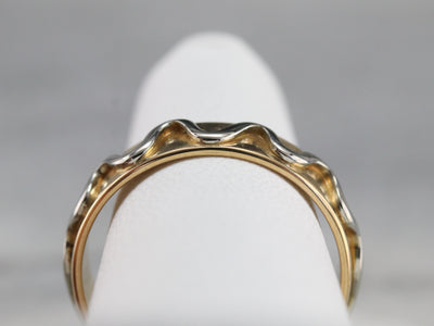 18K Gold Squiggle Pattern Band