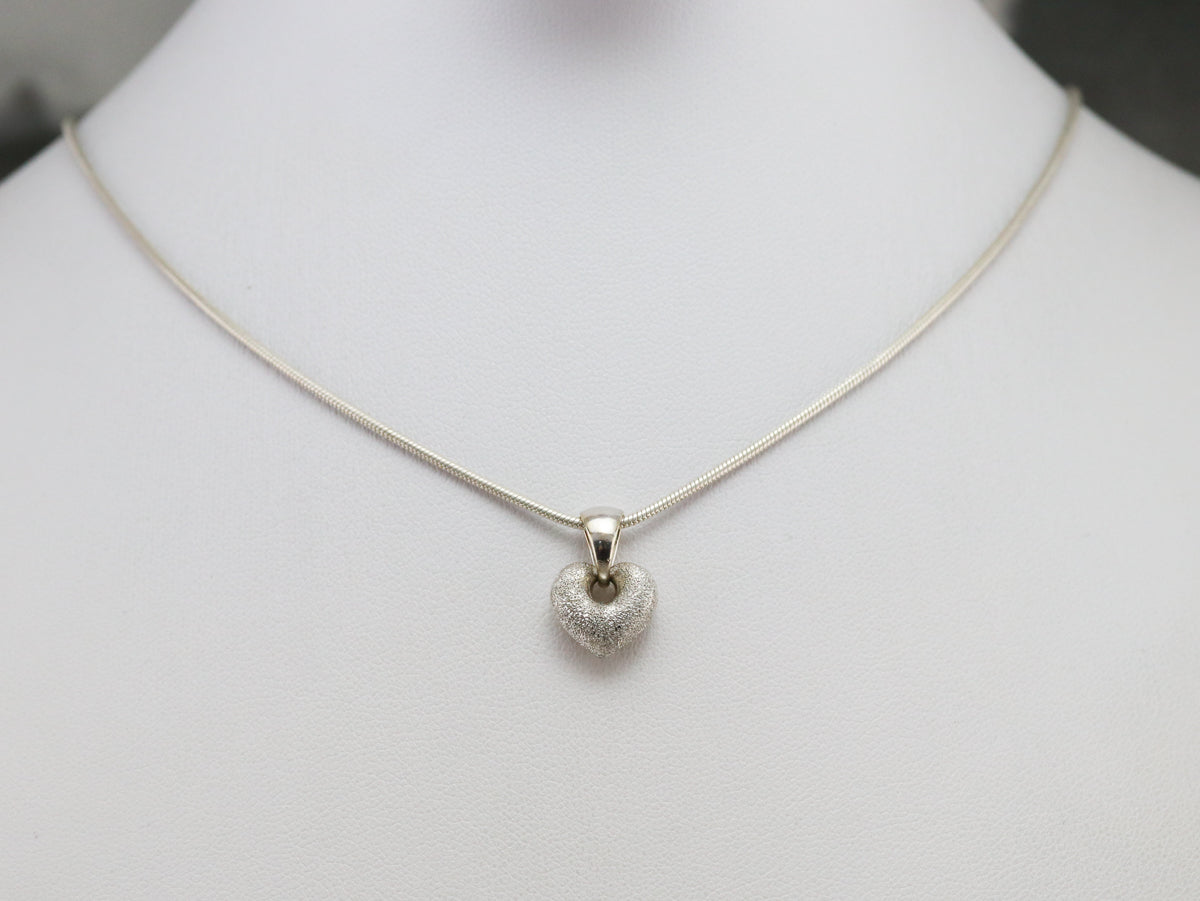 White Gold Petite Heart Pendant