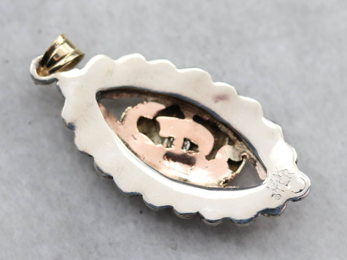 Colgante de marcasita de soldado romano de metales mixtos