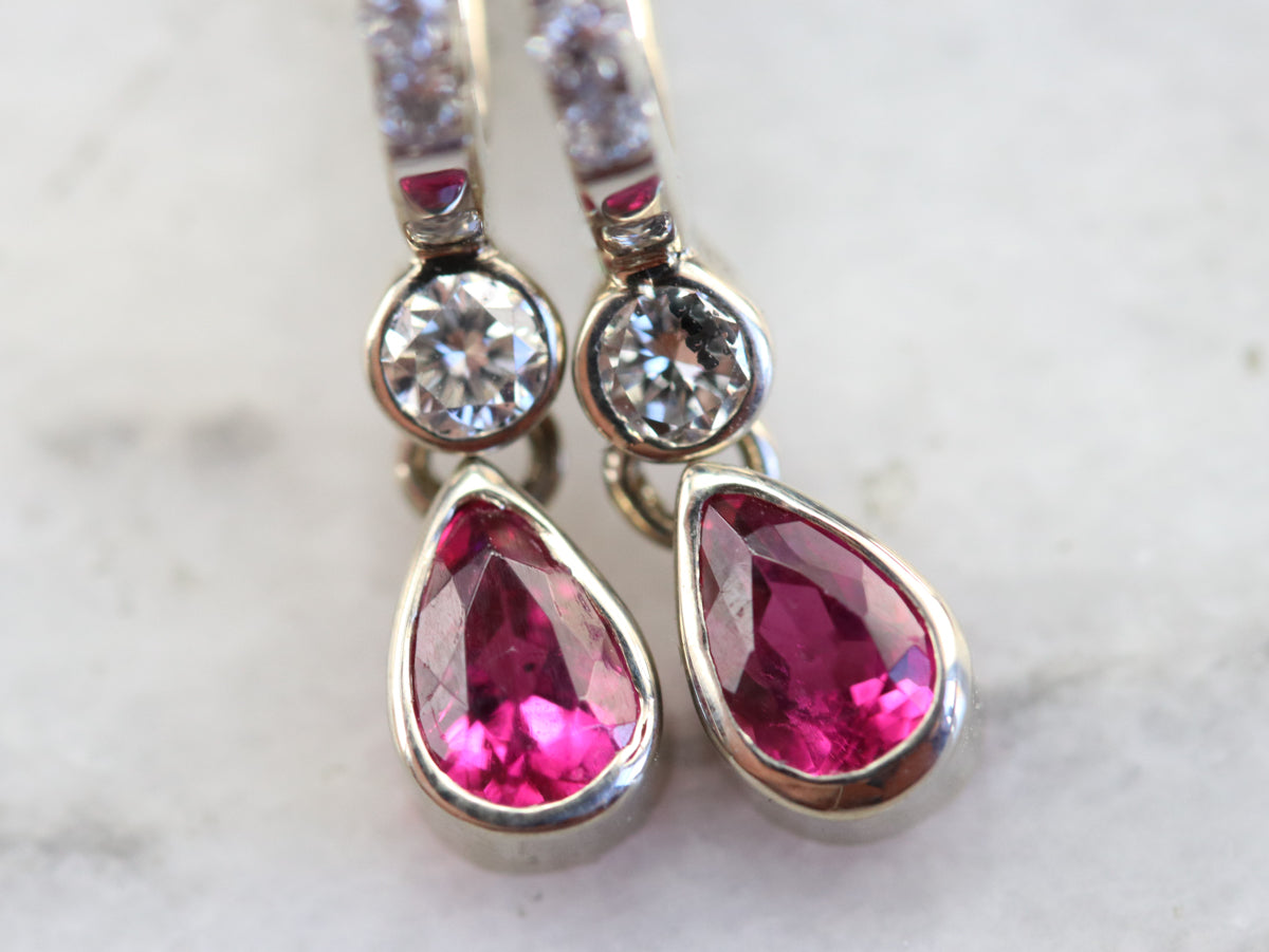 Pendientes colgantes de diamantes y zafiro rosa