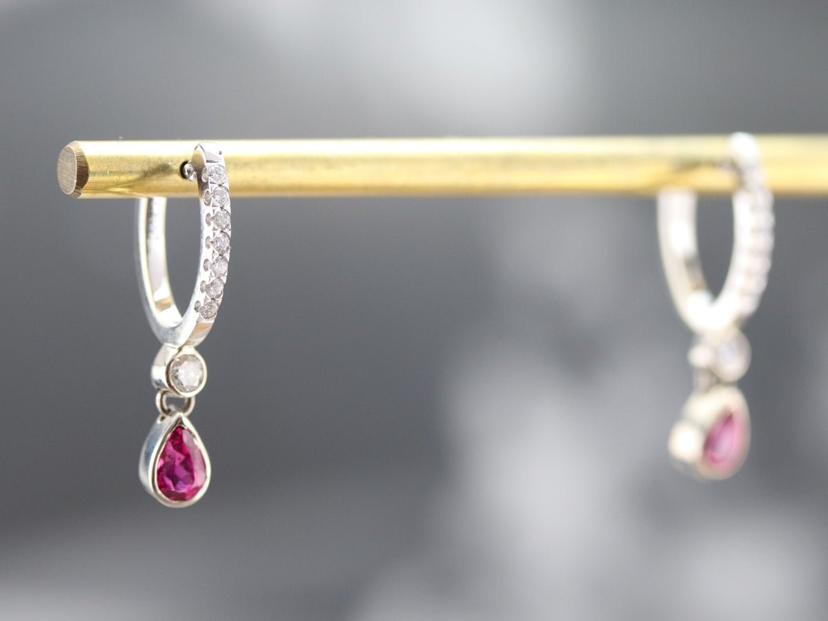 Pendientes colgantes de diamantes y zafiro rosa