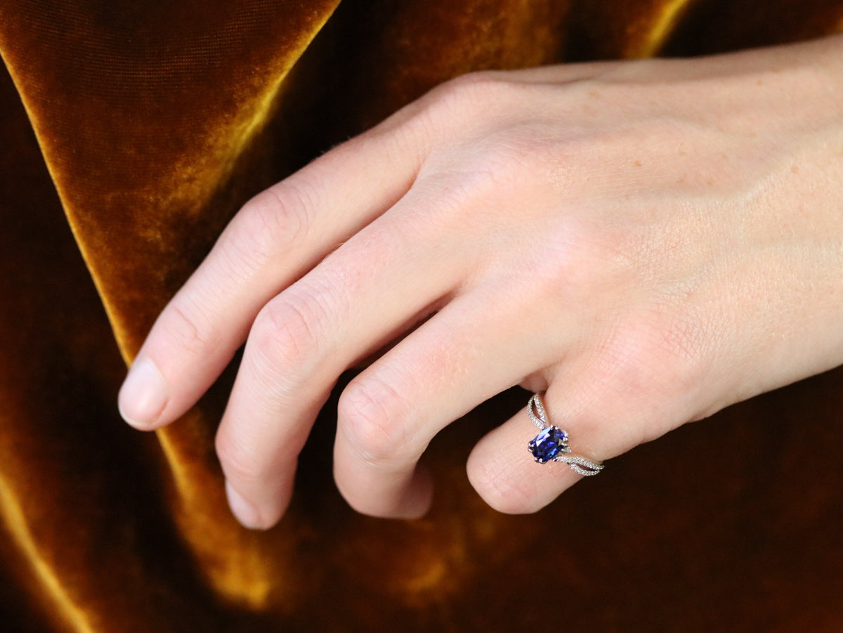 Sapphire Twisting Diamond Engagement Ring