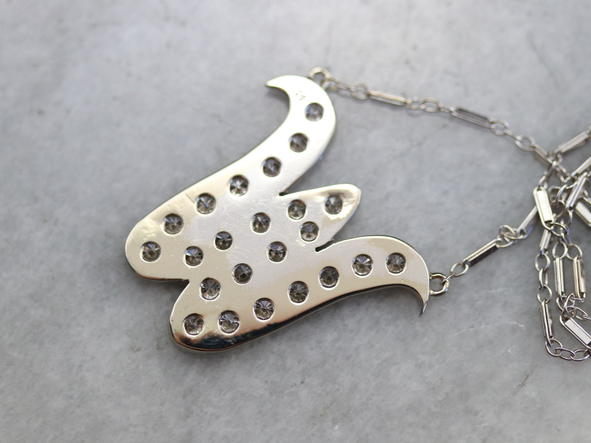 Collar Oro Blanco Letra "W" con Diamantes