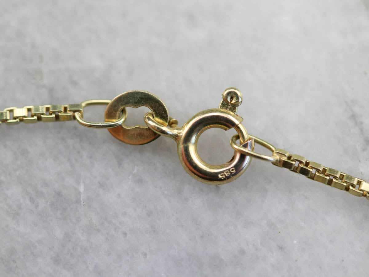 Collar de cadena de caja de oro