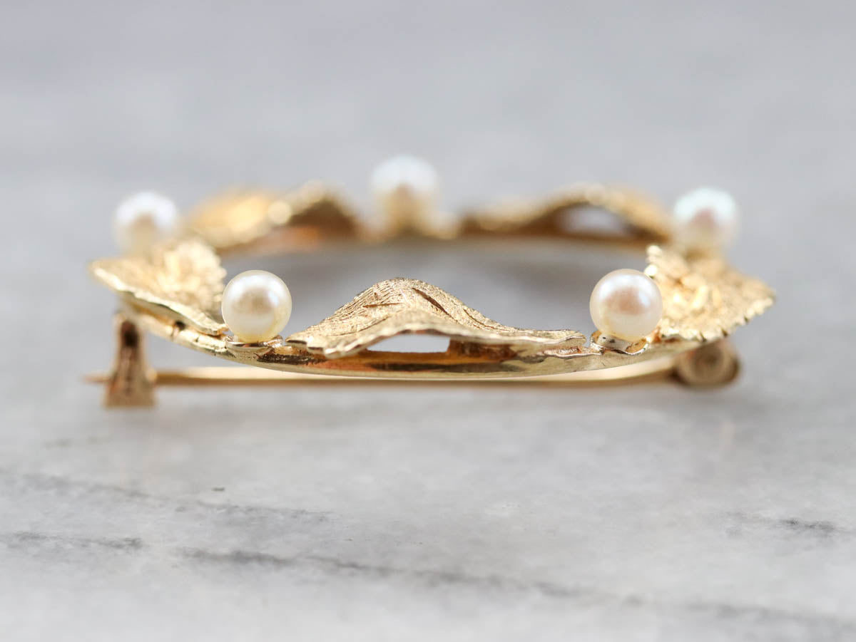 Pearl and Gold Leaf Circle Pin