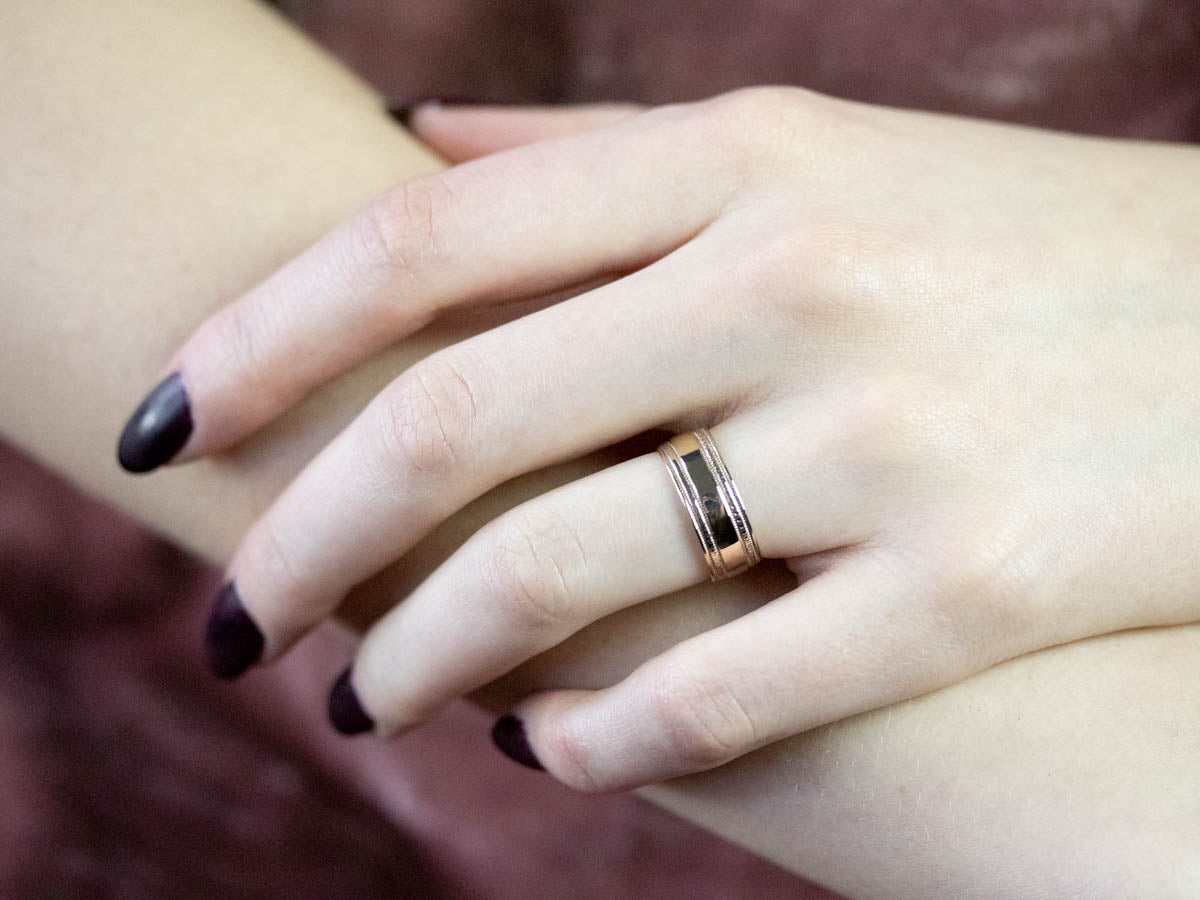 Vintage Yellow Gold Pattern Band