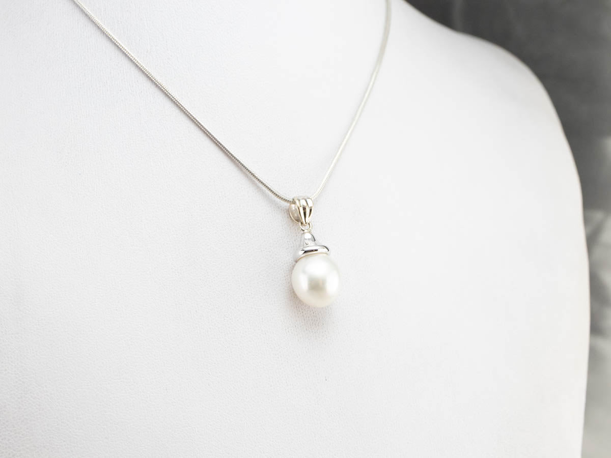 White Gold Pearl Solitaire Pendant