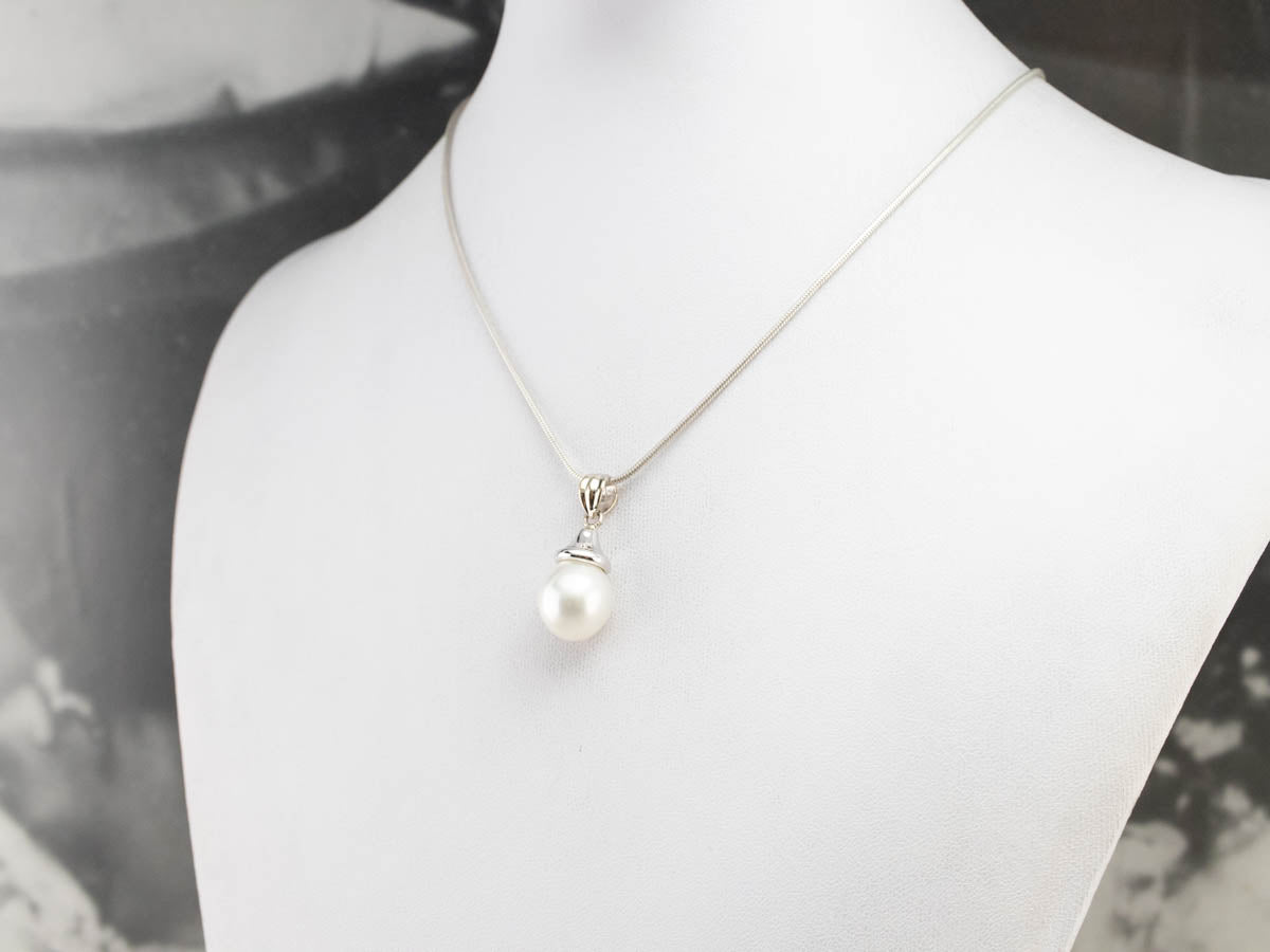 White Gold Pearl Solitaire Pendant