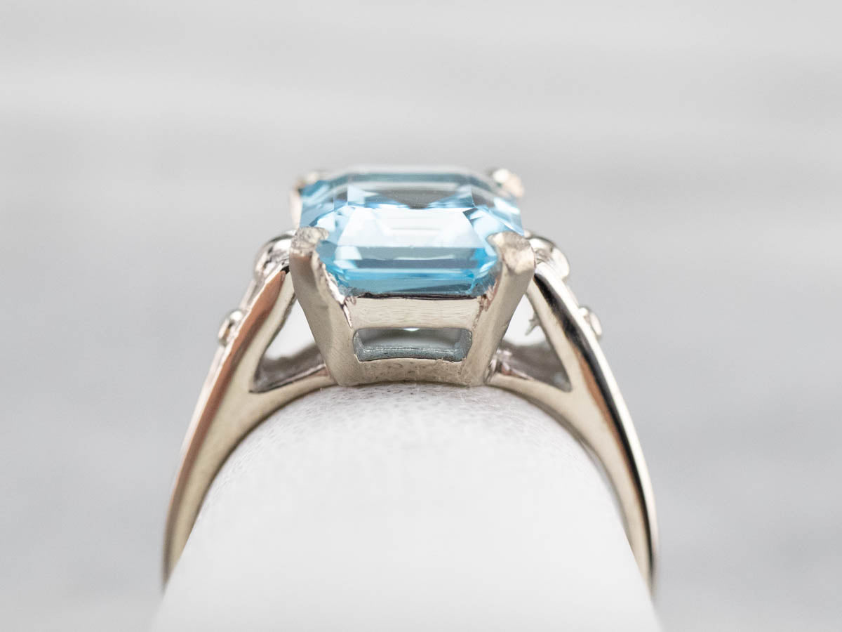 Blue Topaz White Gold Solitaire Ring