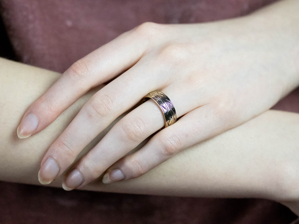 Bold Wheat Pattern Keepsake Band