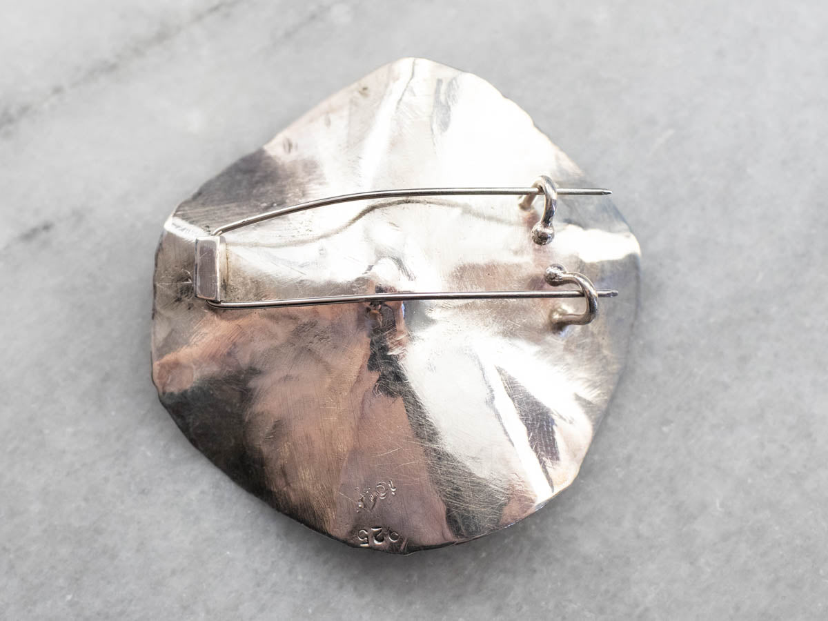 Alfiler de hoja de lirio de metal mixto granate verde