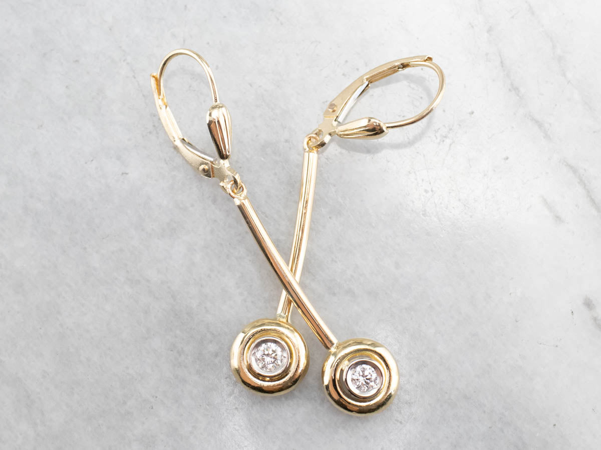 Pendientes colgantes minimalistas con barra de oro y diamantes