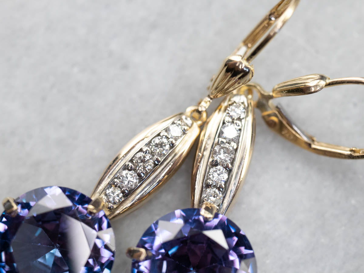 Pendientes colgantes de diamantes de alejandrita sintética