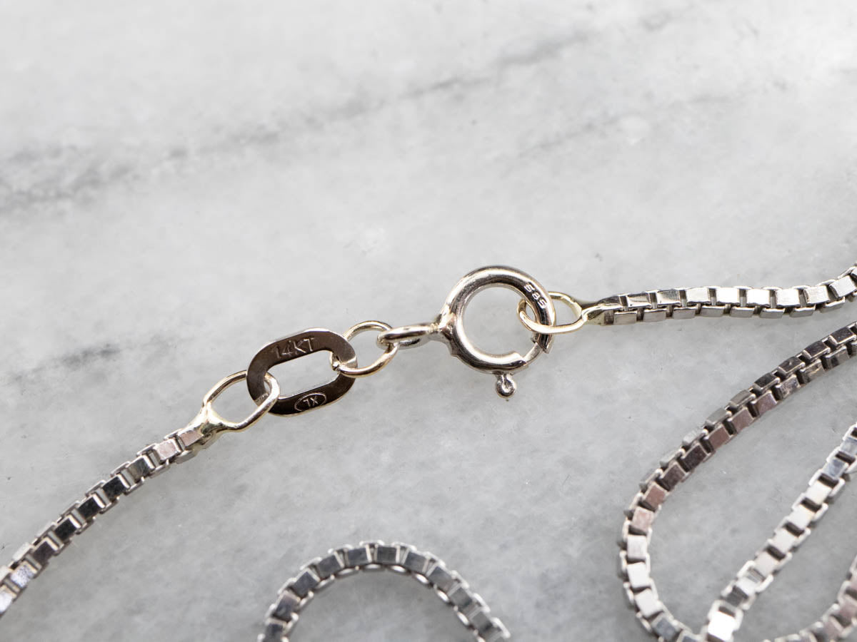 Collar de cadena tipo caja de oro blanco de 14 quilates