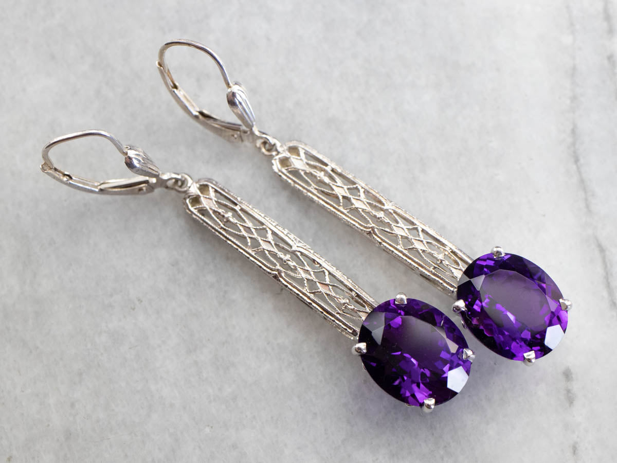 Pendientes colgantes de filigrana de amatista en oro blanco