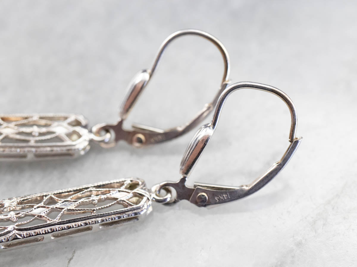 Pendientes colgantes de filigrana de amatista en oro blanco