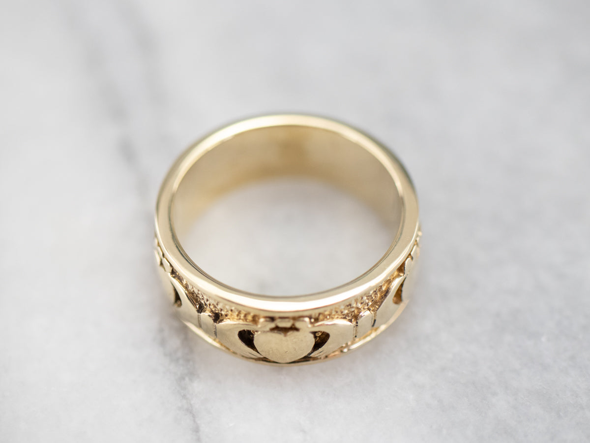 Vintage Yellow Gold Claddagh Band
