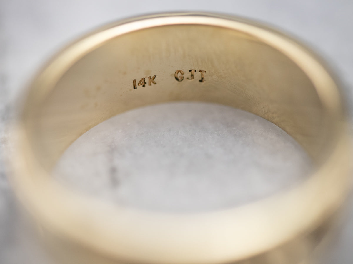 Vintage Yellow Gold Claddagh Band