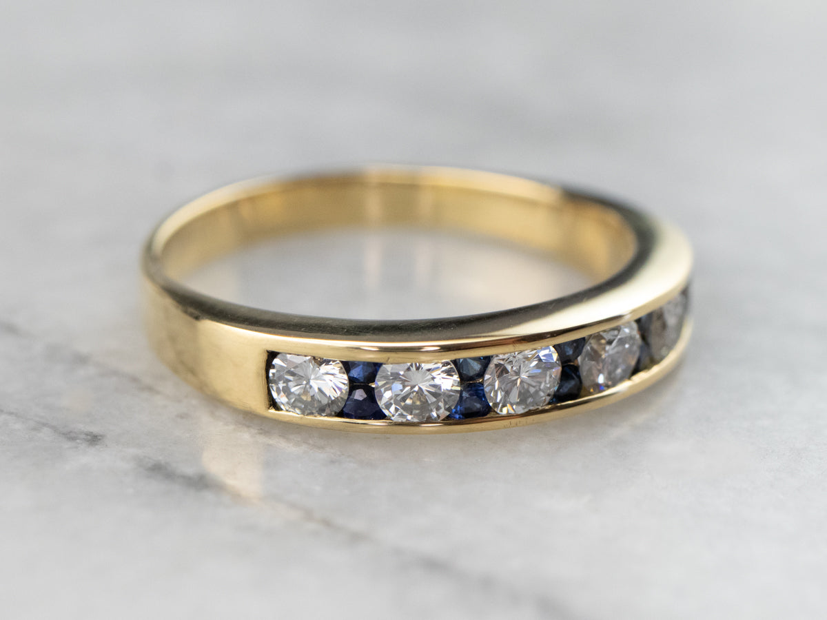 18K Gold Diamond and Sapphire Band